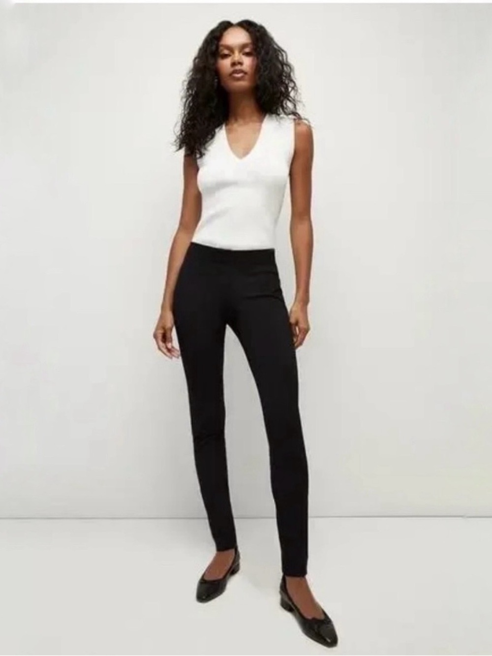 Veronica Beard Perfect Fit Scuba Leggings Elastic Waistband Black 
Size 6